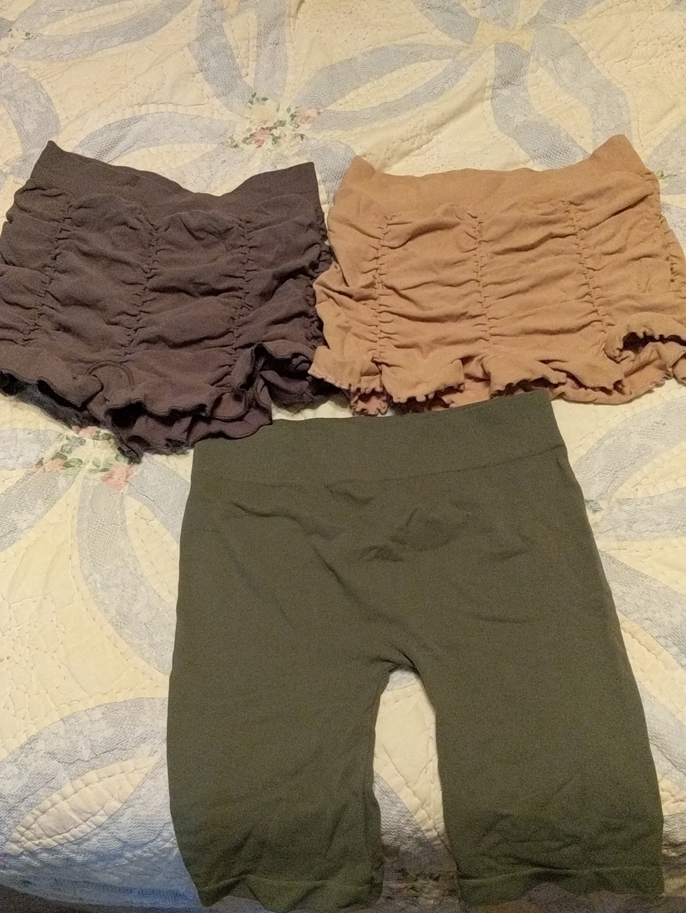 Intimately Free People Bottoms